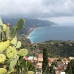 Panorama della costa di Taormina in Sicilia